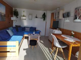 Fewo 5 mit Terrasse, Parkplatz, Fahrradgarage, Trampolin, Tischtennis - Dahme - 0