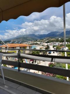 Menikos Apartments - Himare - 7