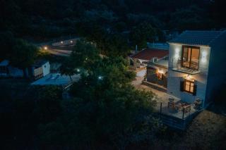 Villa Pounta Family - Glossa - 9