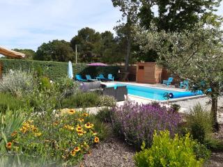 gîte neuf " L'oustaou du clos "classé 2 étoiles à Vaison la romaine - Vaison-la-Romaine - 0