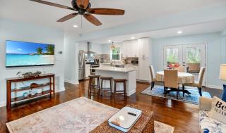 Camellia House - 6 minutes to MCRD Parris Island Graduation Family Friendly, Beach Pass Included, Renovated - 9