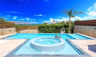 Minoas Villas Heated Pool - 1