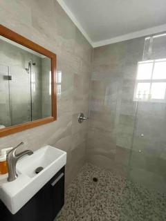 Private Room in the Heart of Calle Ocho - Miami - 3