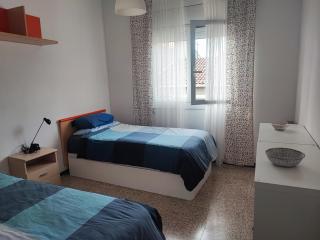 Apartamento familiar tercera planta sin ascensor con wifi - Navás - 9