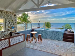 Casa Uba Beach House - 4