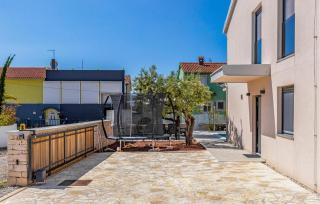 Cozy Home In Fazana With Kitchen - Fažana - 3