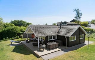 A Stunning Home In Haderslev With 3 Bedrooms And Wifi - 9