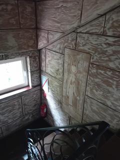 Corner House - 7