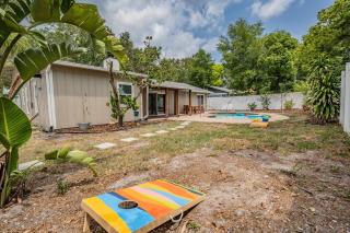 Coastal Getaway with RV-Boat parking and MIL suite - Palm Harbor - 1