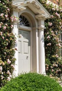 CRESSY HALL - Historic Grade II Listed Manor, Gorgeous Topiary Garden - Gosberton - 1