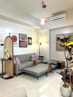 Spacious 2-BR unit in One Uptown Residences - Manila - 6