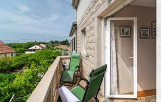 Amazing Apartment In Sutivan With Wifi - 9