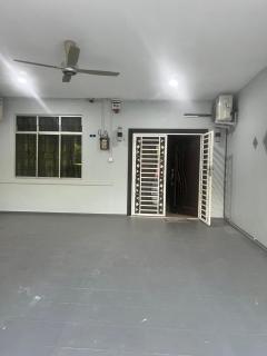 Adhwa Homestay - Kampong Bukit Katil - 7