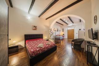 MiRa's Guest house Studio Appartment 15min walk from Central Station - La Spezia - 0