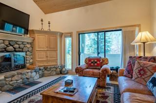 Greyhawk Condo 07 - Ketchum - 0