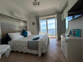 MARVELOUS SEA VIEW VILLA - Capri - 9