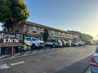 Morgan Hill Inn - 4