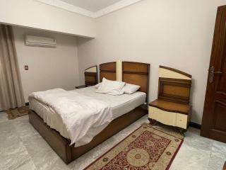 Cove Luxury Apartment-1 - 9