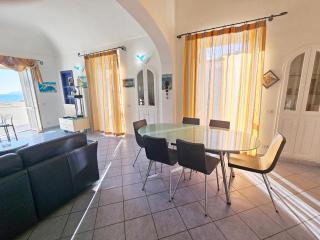 Maridea - Pesce Azzurro - Ponza - 1