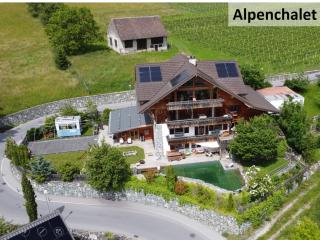 Alpine Chalet with Natural Pool - Eschen - 7
