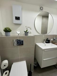 Zentrale moderne City-Wohnung - Netflix - Nespresso - - 4