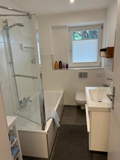 Wohnung Stadtmitte Würzburg, Küche, Balkon. - 2