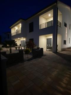 Casa Connie Apartments Valbandon - Valbandon - 6