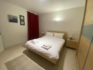 St Julians Property with Terrace - Tal-Għoqod - 5