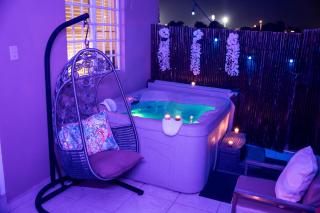 Private Jacuzzi Oasis with Mountain Views and FREE Parking - Ponce - 0