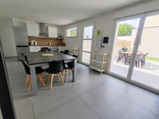 Sea Sun and Thau - 3