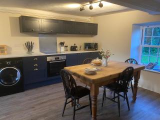 The Cottage - Exeter - 5