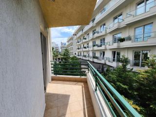 Comfy Beachfront Apartment - 50m from the Sea - Golem - 4