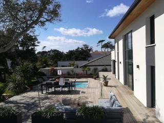 Maison architecte neuve - piscine - 400m océan - 3