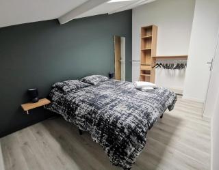 Sea Sun and Thau - 7