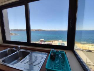 Bellagio Seafront Apartment - St Paul's Bay - 9