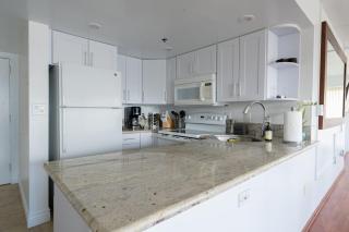 Romanna's Oahu Getaway with Heated Pool & City Views - Honolulu - 3