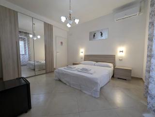 Fabiana's Rooms - Marina di Camerota - 0