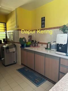 A Famosa Villa Putri 810 - Kampong Balik Mungkar - 9