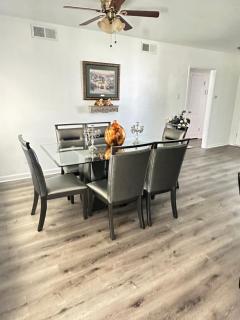 Casa Relajante - Visalia - 1