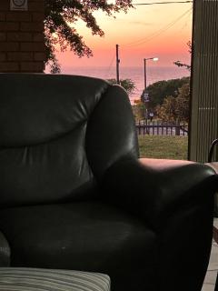 Meet U at the Beach Family Home Umzumbe - 6