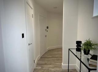 Suite Swindon Escape In Town Centre - Free Parking - 4