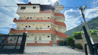 Friends House - Borsh Hotel - Borsh - 3