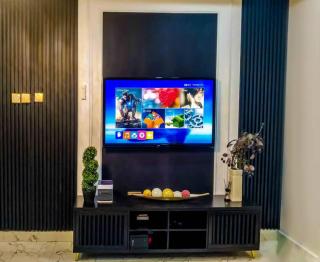 A cozy 1 bedroom apartment available for both short and long stay - 6