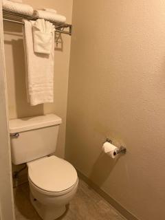Americas Best Value Inn Kalispell - Kalispell - 4