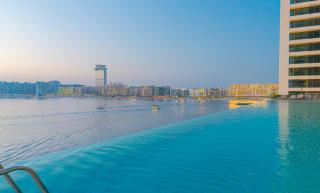 YOUR STAY APARTMENTS Luxury Beachfront Living - Dubai - 9