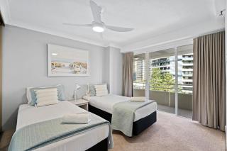 3 Bedroom OCEAN VIEW Unit at Zenith in Surfers Paradise - Q Stay - Gold Coast - 1