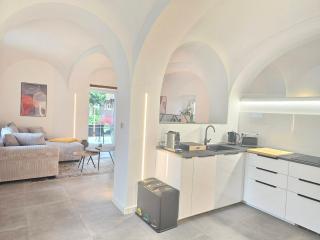 Design I Gewölbe I sanierter Pferdestall I EuropaPark I Boxspring I Nespresso I Terrasse I Parkplatz - Kippenheim - 8