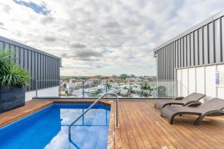 Best Location 2-Bed with Gym Pool 7-min From CBD - Brisbane - 6