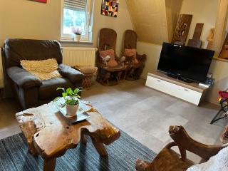 Ferien & Monteur Wohnung 1 - Little Afrika Extensive 5 Zimmer Wohnung - Minden - 2