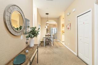 First floor beach style unit with lake view in Bahama Bay - Kissimmee - 4
